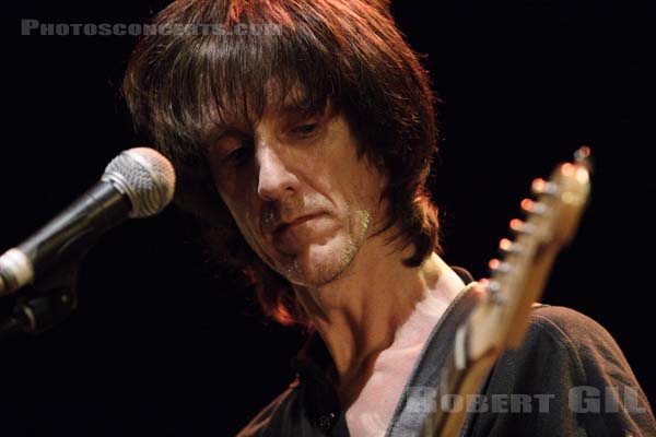 DURUTTI COLUMN - 2005-09-03 - PARIS - Forum des Images - 